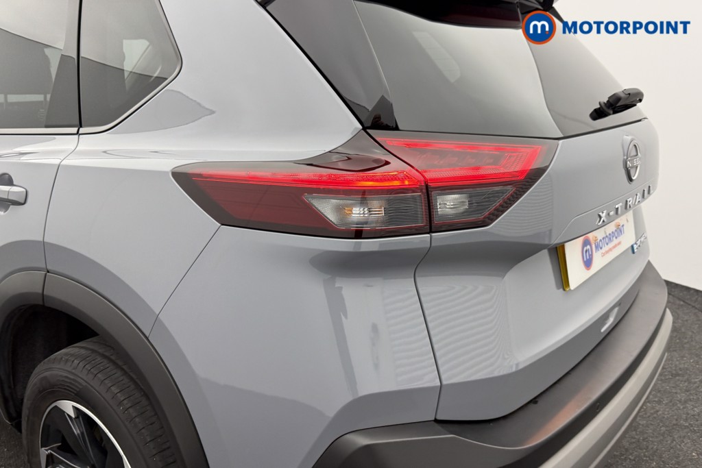 Nissan X-Trail N-Connecta Automatic Petrol-Electric Hybrid SUV - Stock Number (1607337) - 27th supplementary image