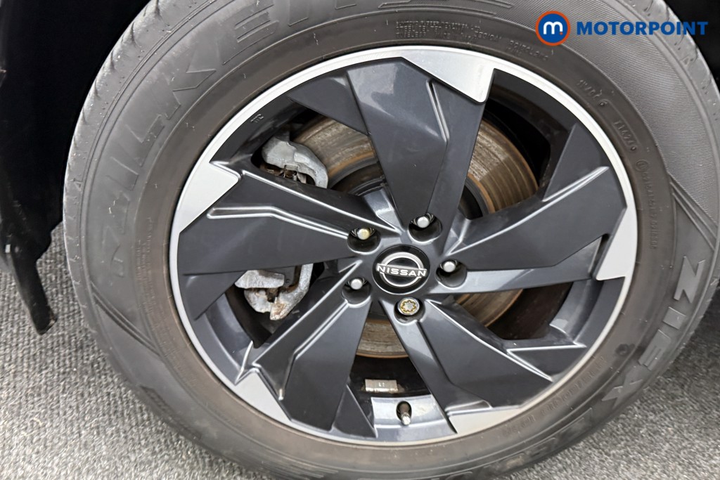 Nissan X-Trail N-Connecta Automatic Petrol-Electric Hybrid SUV - Stock Number (1607337) - 30th supplementary image