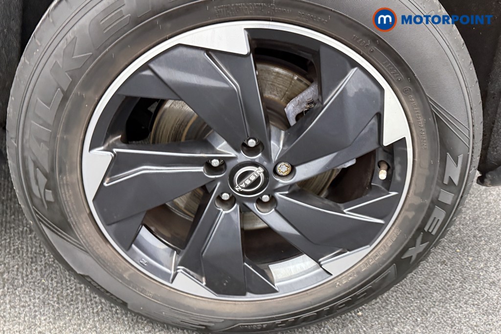 Nissan X-Trail N-Connecta Automatic Petrol-Electric Hybrid SUV - Stock Number (1607337) - 31st supplementary image