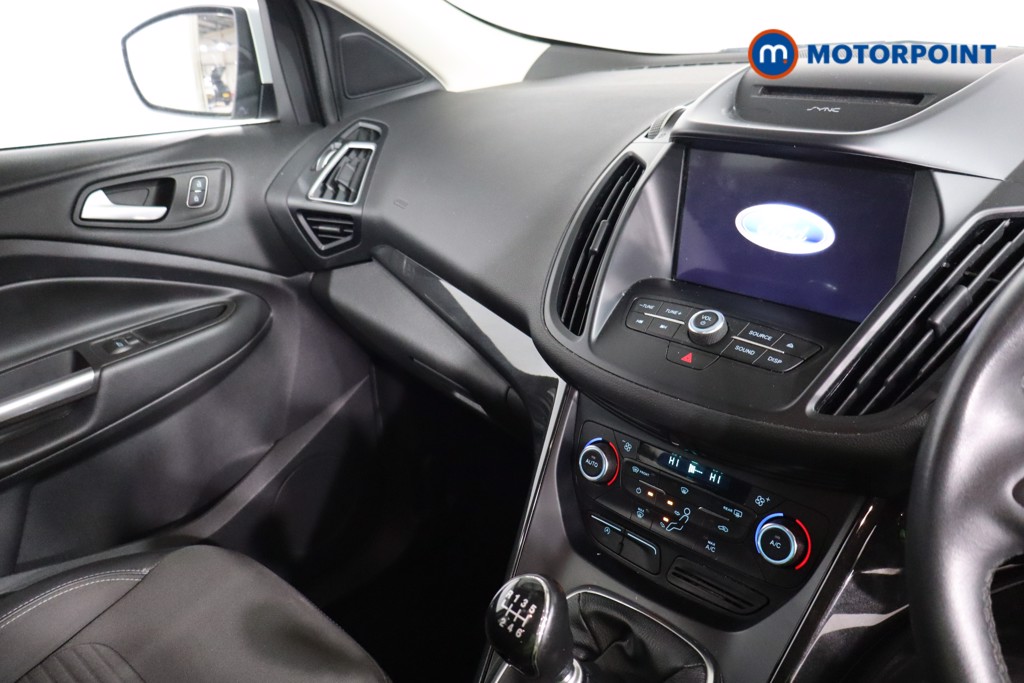 Ford Kuga Titanium Edition Manual Diesel SUV - Stock Number (1574607) - 3rd supplementary image