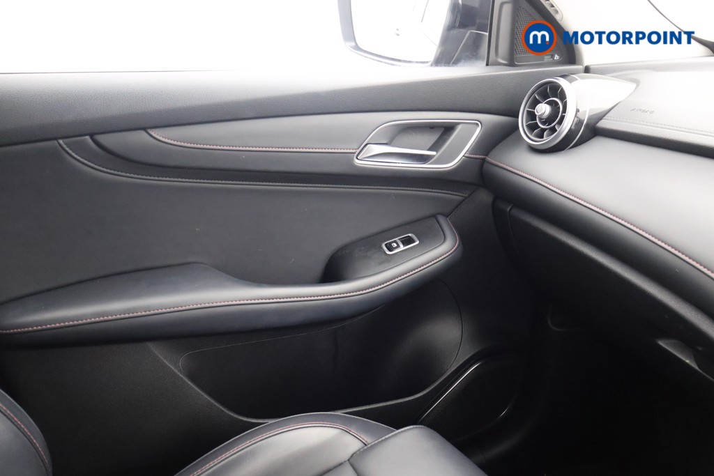 Mg Motor Uk HS SE Automatic Petrol Plug-In Hybrid SUV - Stock Number (1581647) - 9th supplementary image
