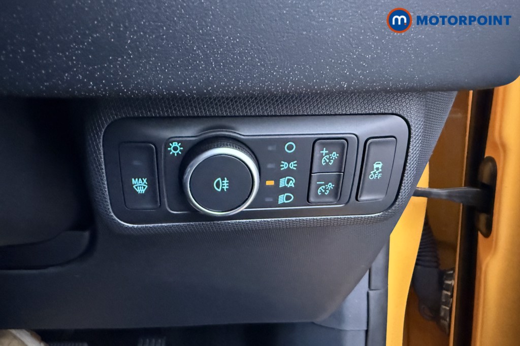 Ford Mustang Mach-E Extended Range Automatic Electric SUV - Stock Number (1589548) - 15th supplementary image