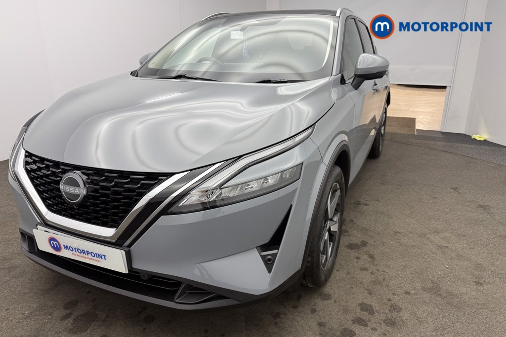 Nissan Qashqai N-Connecta Manual Petrol SUV - Stock Number (1590000) - 3rd supplementary image