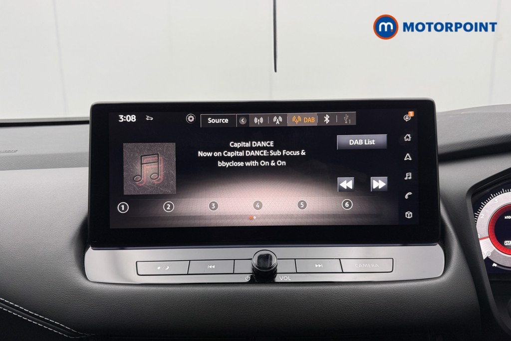 Nissan Qashqai N-Connecta Manual Petrol SUV - Stock Number (1590000) - 27th supplementary image