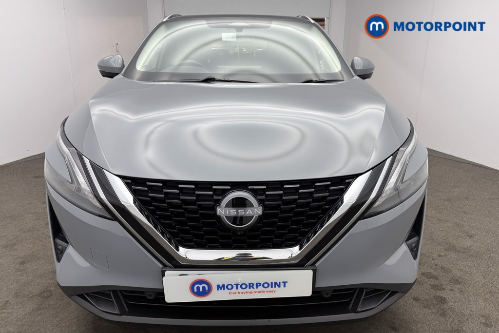 Nissan Qashqai N-Connecta Manual Petrol SUV - Stock Number (1590000) - 1st supplementary image