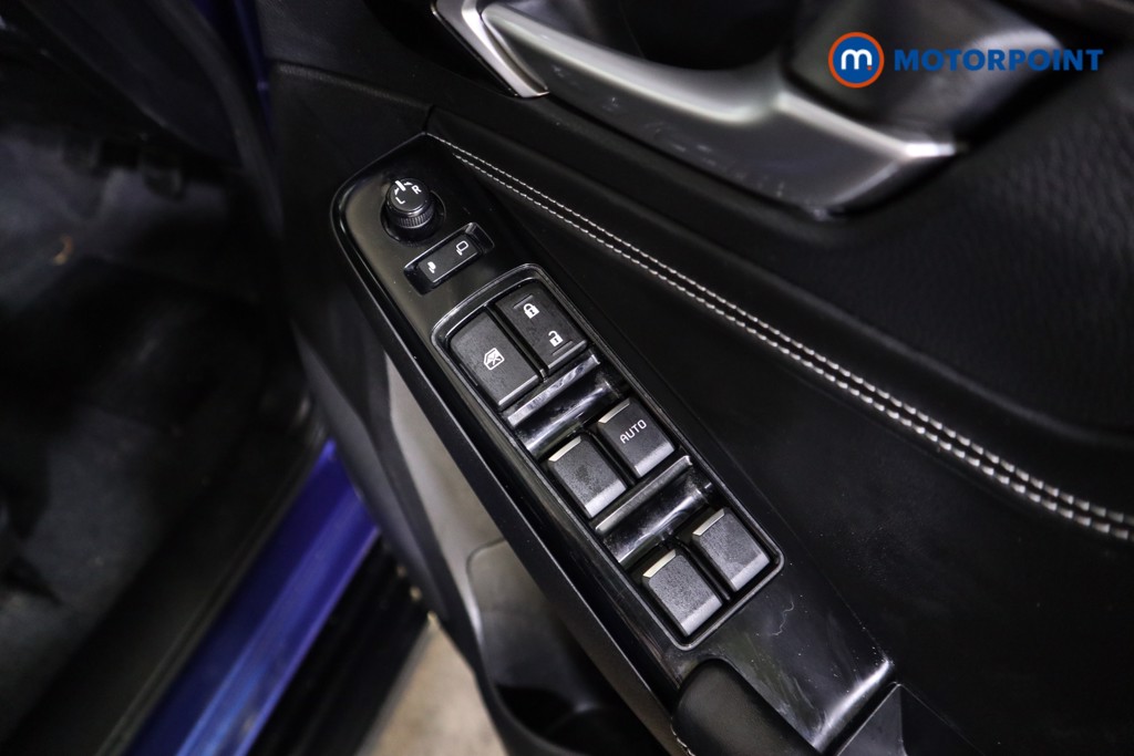 Isuzu D-Max V-Cross Manual Diesel Double Cab Pick-Up - Stock Number (1591073) - 12th supplementary image