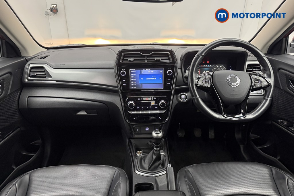 Ssangyong Tivoli Ultimate Manual Diesel SUV - Stock Number (1591440) - 1st supplementary image