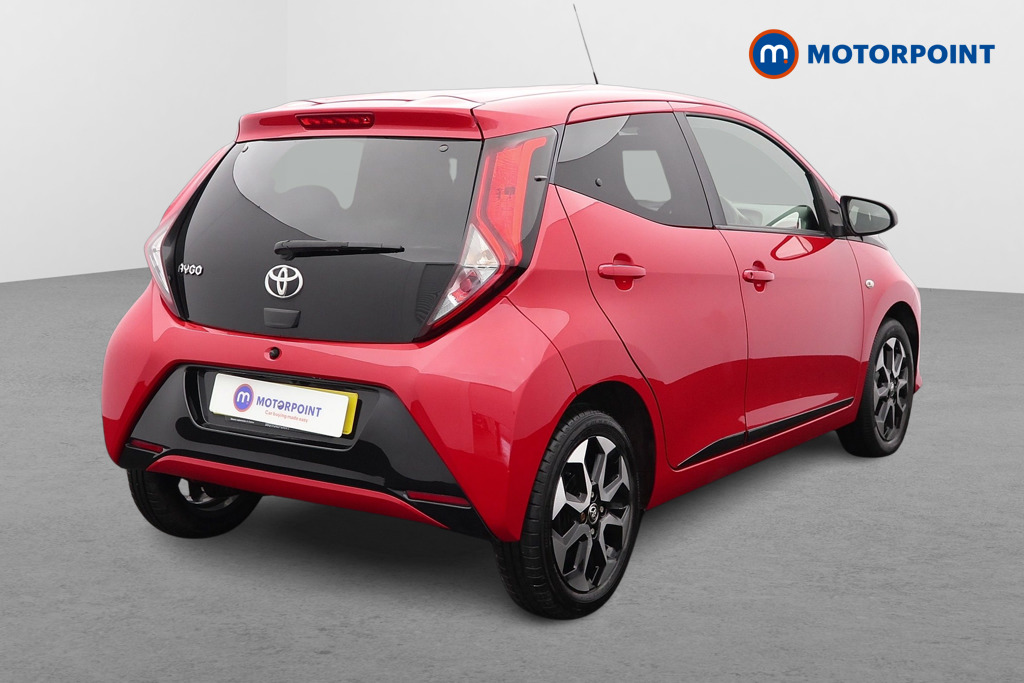 Toyota Aygo X-Trend Manual Petrol Hatchback - Stock Number (1596273) - Drivers side rear corner