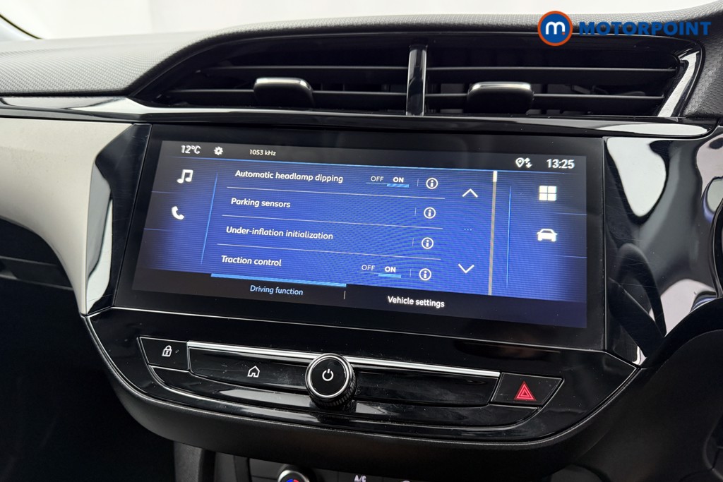 Vauxhall Corsa Design Manual Petrol Hatchback - Stock Number (1596582) - 9th supplementary image