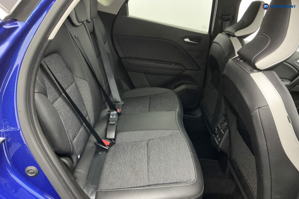 Renault Captur Techno Automatic Petrol-Electric Hybrid SUV - Stock Number (1596809) - 5th supplementary image