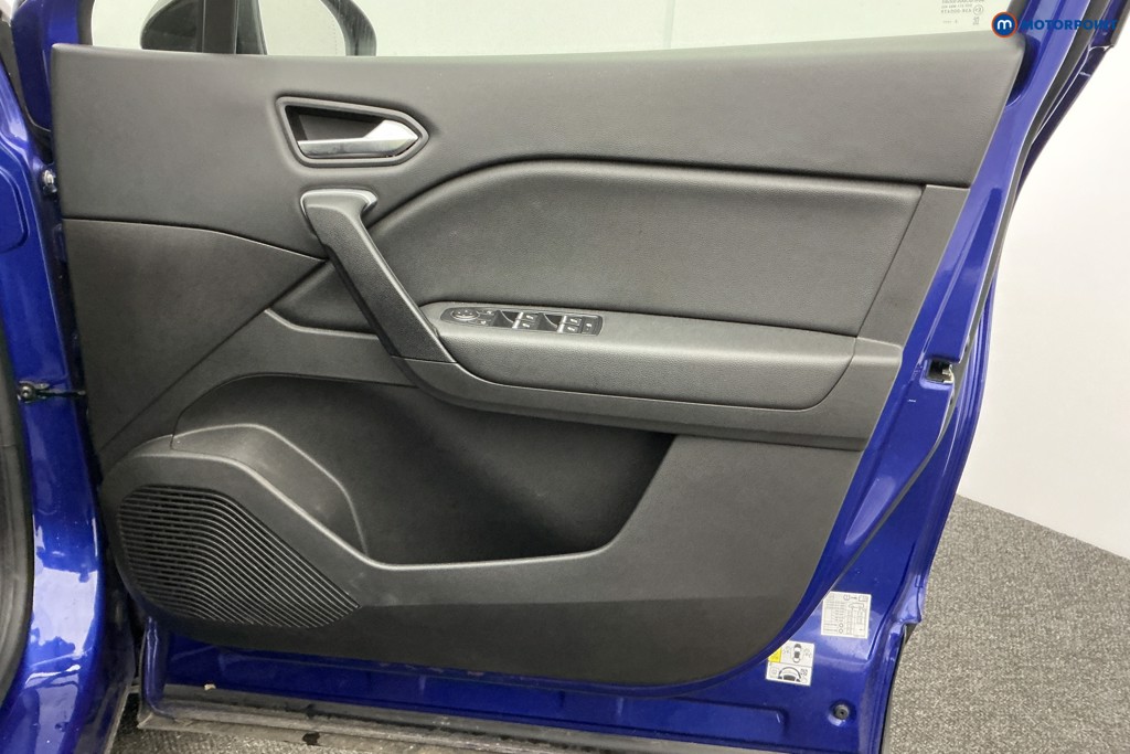 Renault Captur Techno Automatic Petrol-Electric Hybrid SUV - Stock Number (1596809) - 25th supplementary image