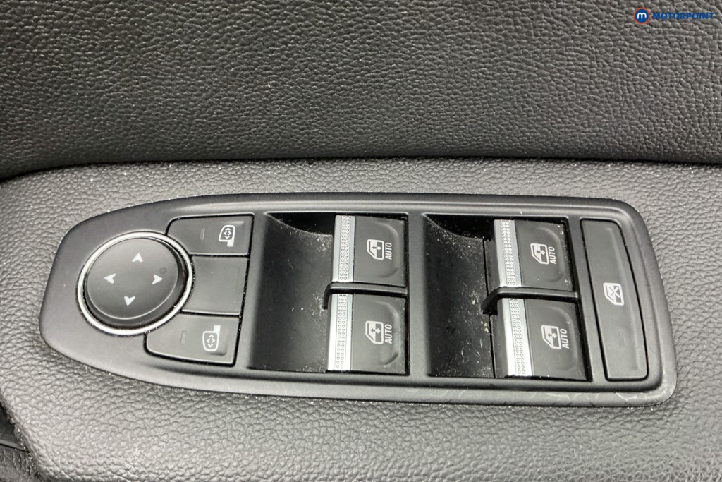 Renault Captur Techno Automatic Petrol-Electric Hybrid SUV - Stock Number (1596809) - 26th supplementary image