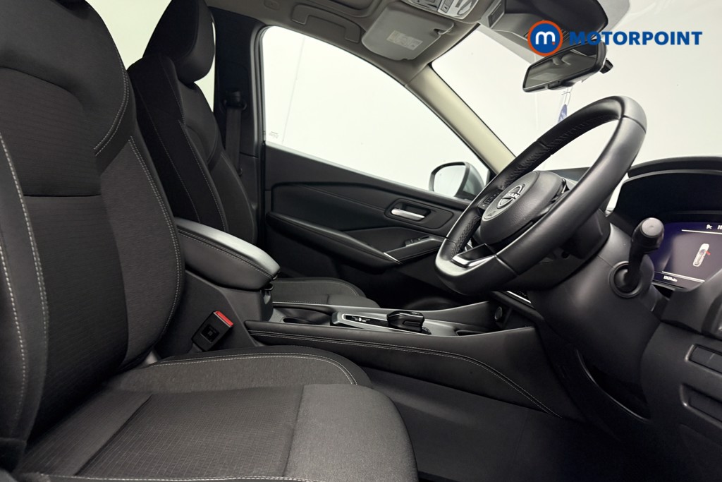 Nissan Qashqai N-Connecta Automatic Petrol-Electric Hybrid SUV - Stock Number (1597314) - 8th supplementary image