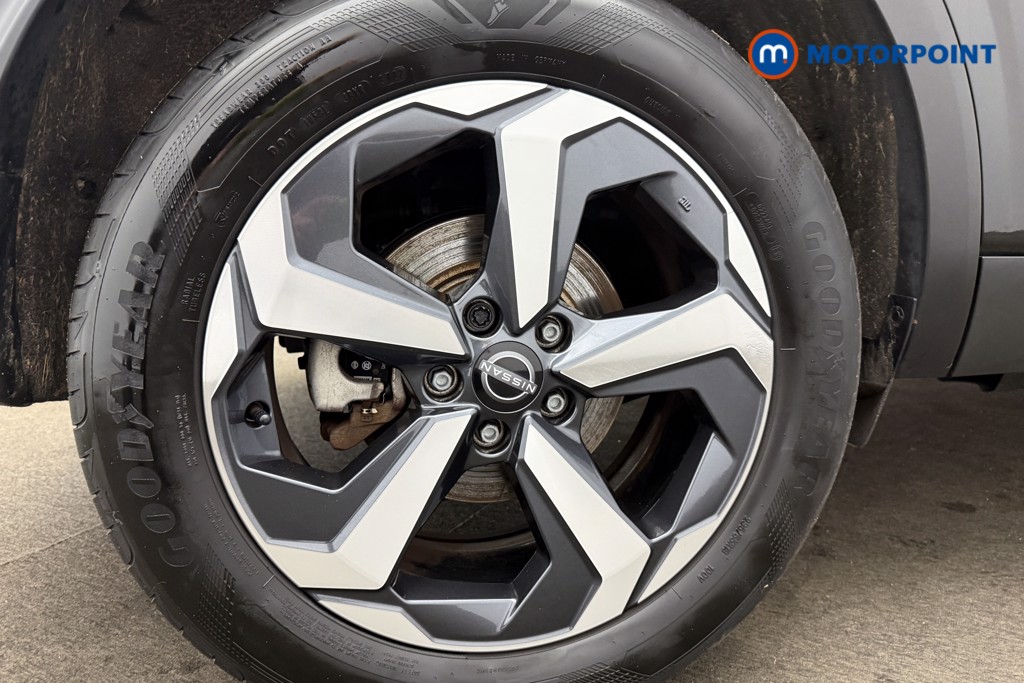 Nissan Qashqai N-Connecta Automatic Petrol-Electric Hybrid SUV - Stock Number (1597314) - 10th supplementary image