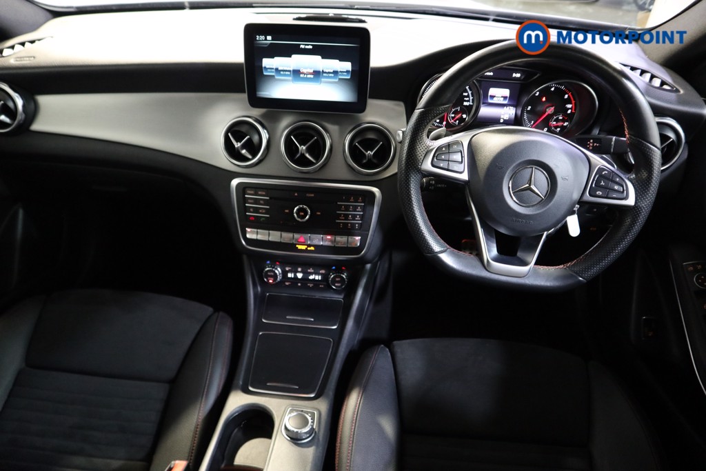 Mercedes-Benz GLA Amg Line Automatic Diesel SUV - Stock Number (1598410) - 1st supplementary image