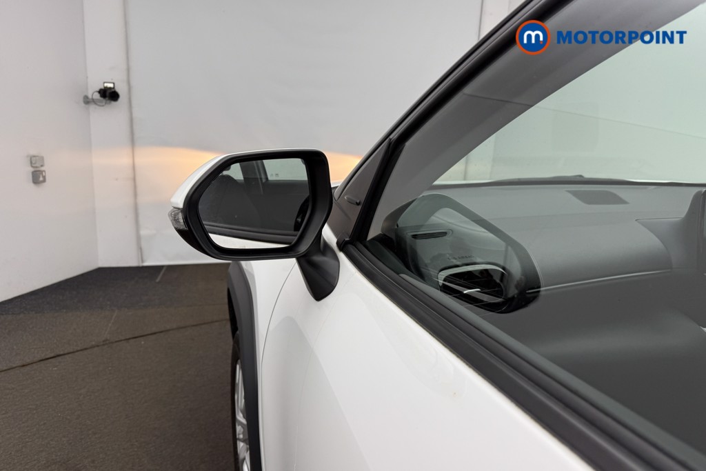 Toyota Yaris Cross Icon Automatic Petrol-Electric Hybrid Estate - Stock Number (1598754) - 28th supplementary image