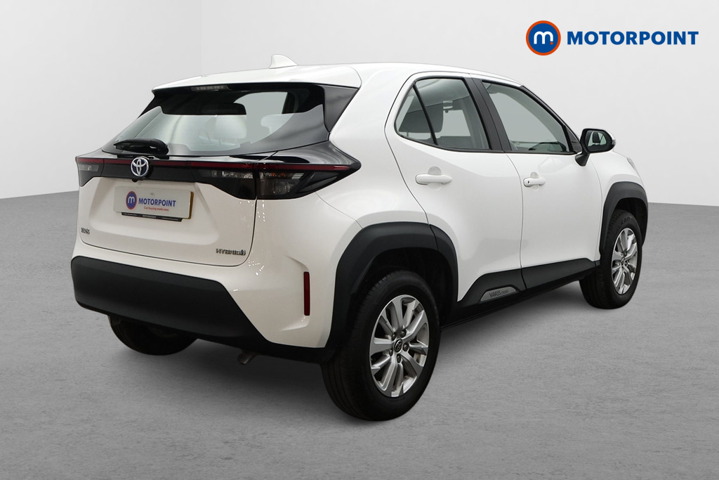 Toyota Yaris Cross Icon Automatic Petrol-Electric Hybrid Estate - Stock Number (1598754) - Drivers side rear corner