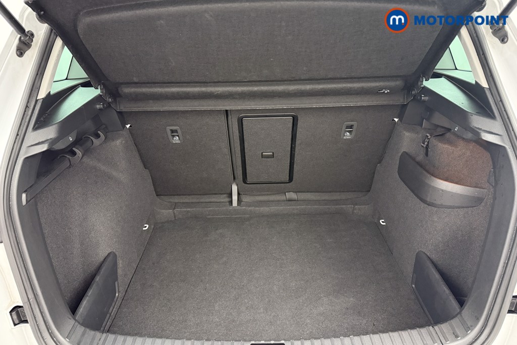 Skoda Karoq Se Drive Manual Petrol SUV - Stock Number (1599368) - 30th supplementary image