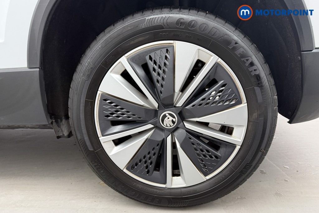 Skoda Karoq Se Drive Manual Petrol SUV - Stock Number (1599368) - 35th supplementary image