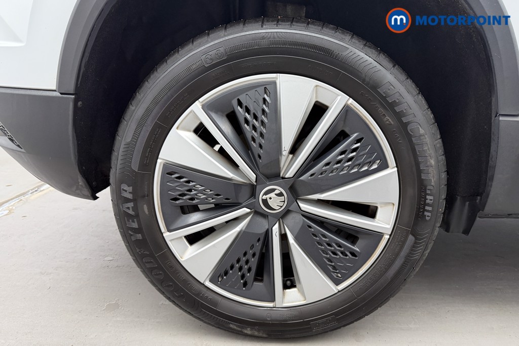 Skoda Karoq Se Drive Manual Petrol SUV - Stock Number (1599368) - 36th supplementary image