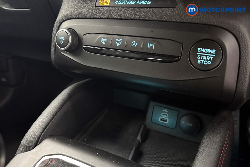 Ford Focus St-Line X Manual Petrol Estate - Stock Number (1600412) - 14th supplementary image