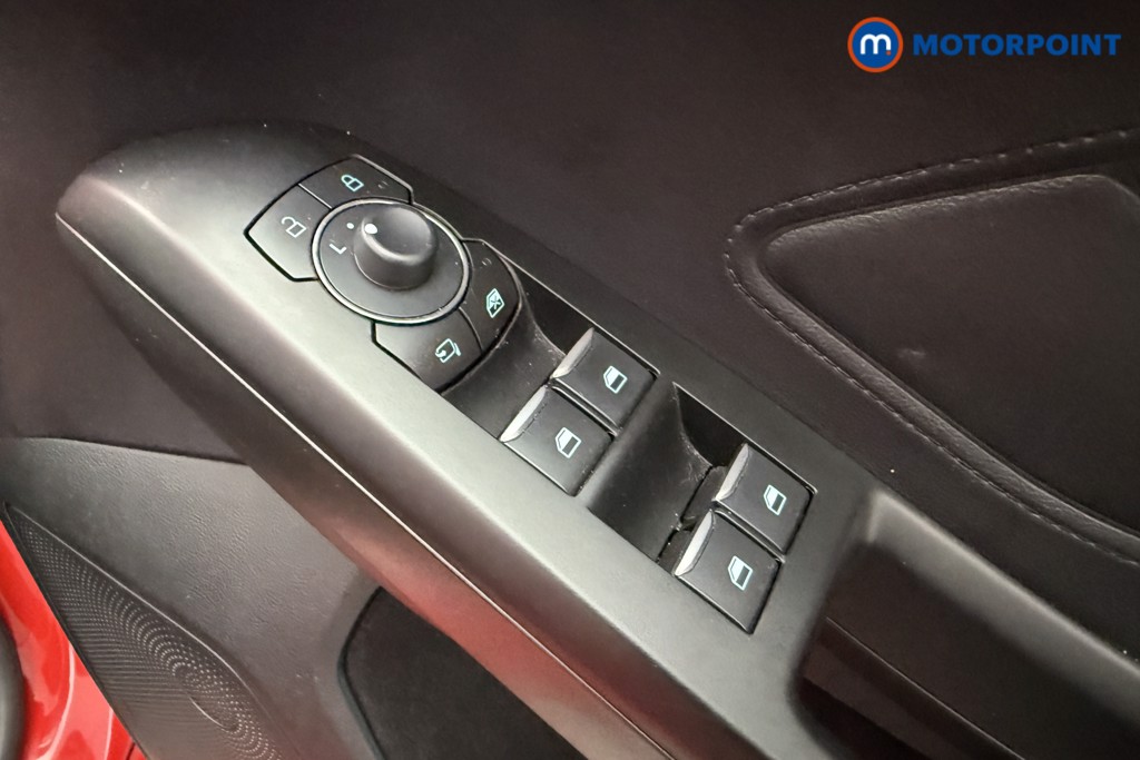 Ford Focus St-Line X Manual Petrol Estate - Stock Number (1600412) - 18th supplementary image