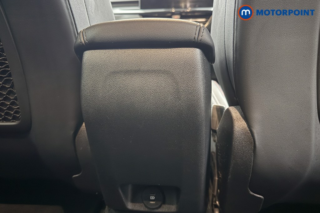 Ford Focus St-Line X Manual Petrol Hatchback - Stock Number (1600422) - 27th supplementary image