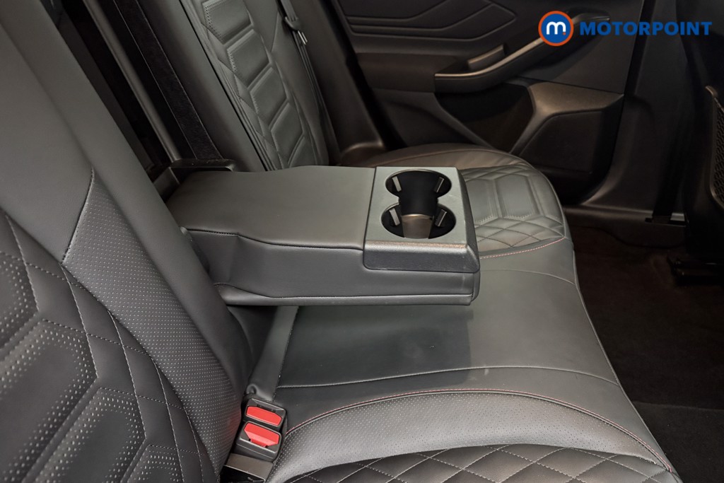 Ford Focus St-Line X Manual Petrol Hatchback - Stock Number (1600422) - 29th supplementary image