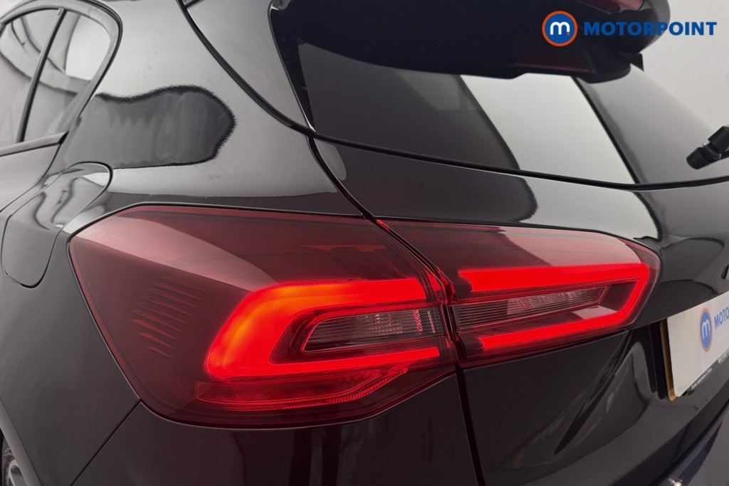 Ford Focus St-Line X Manual Petrol Hatchback - Stock Number (1600422) - 32nd supplementary image