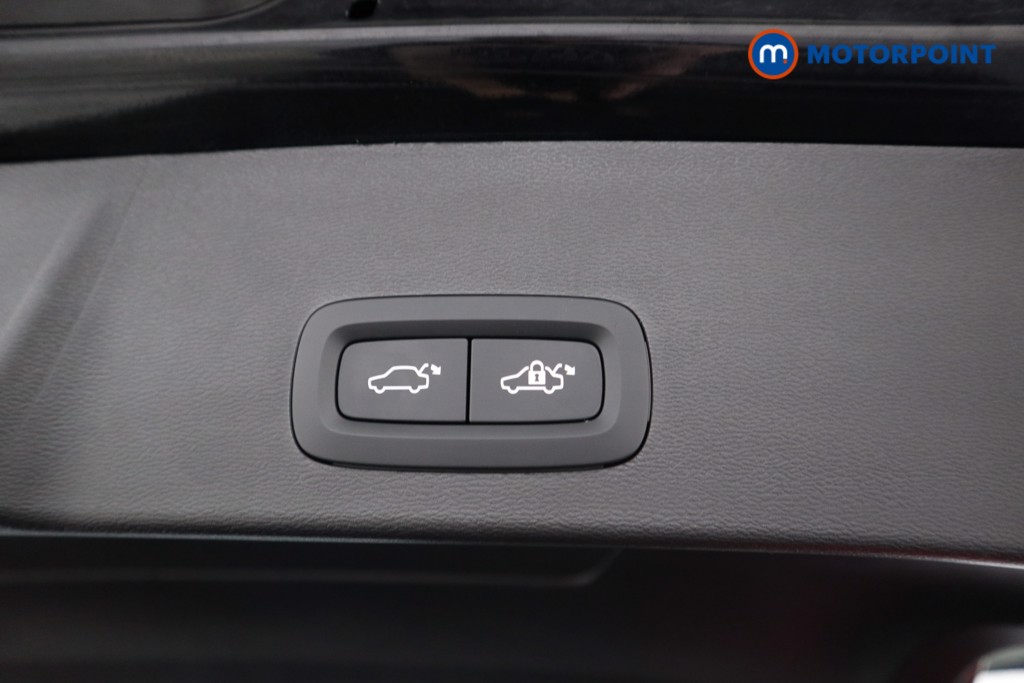 Volvo Xc40 Plus Automatic Petrol Plug-In Hybrid SUV - Stock Number (1600495) - 20th supplementary image