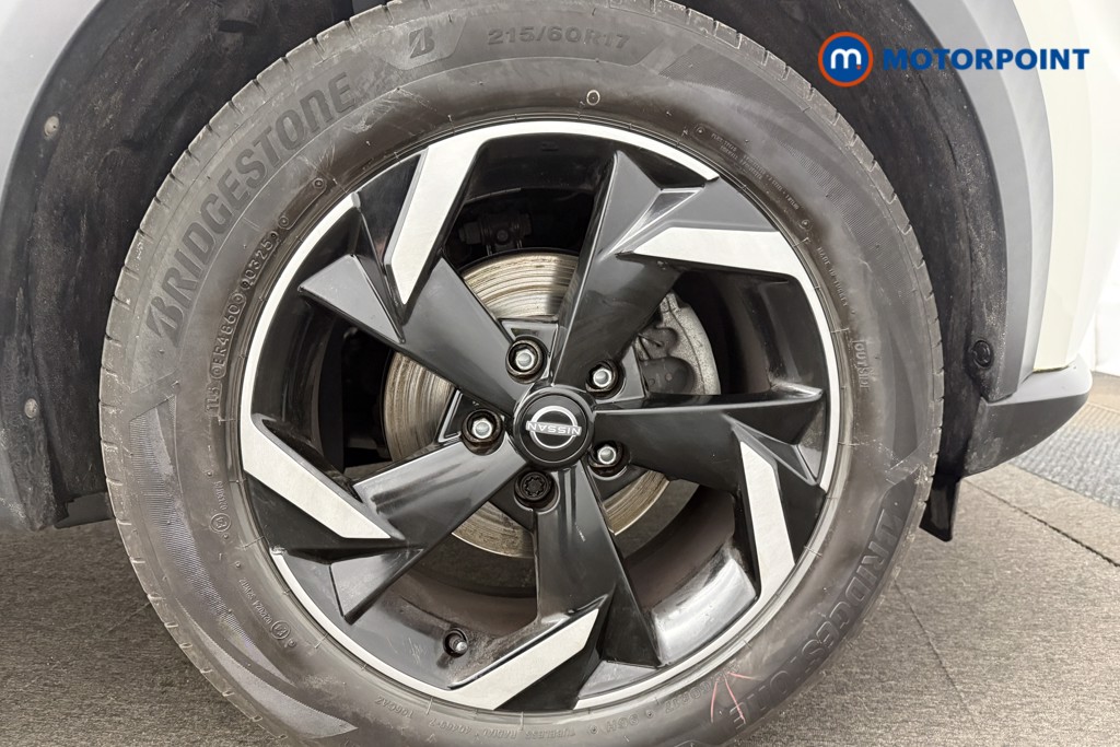 Nissan Juke N-Connecta Automatic Petrol SUV - Stock Number (1600668) - 11th supplementary image