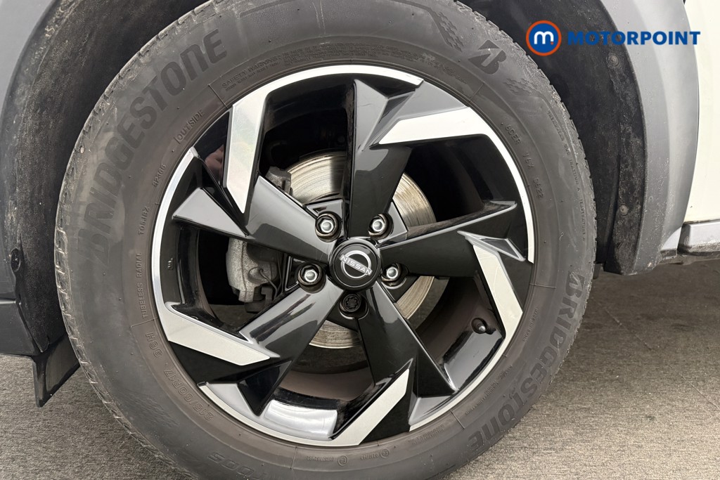 Nissan Juke N-Connecta Automatic Petrol SUV - Stock Number (1600668) - 12th supplementary image