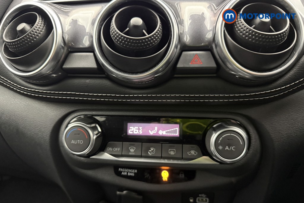 Nissan Juke N-Connecta Automatic Petrol SUV - Stock Number (1600668) - 16th supplementary image