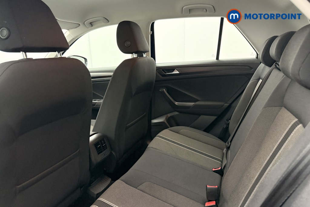 Volkswagen T-Roc SE Manual Diesel SUV - Stock Number (1600950) - 6th supplementary image