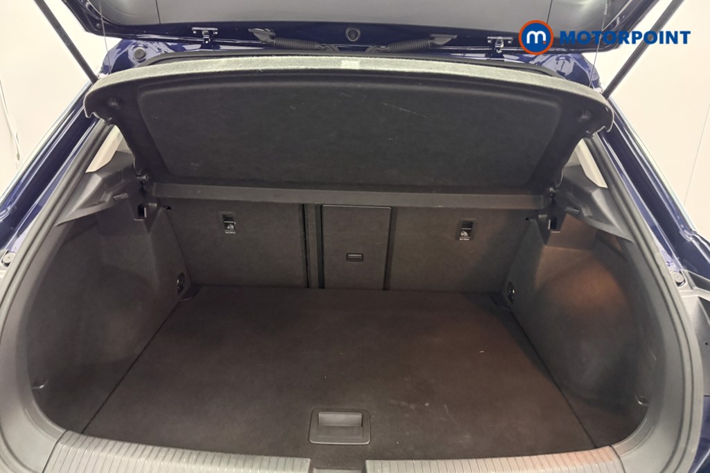 Volkswagen T-Roc SE Manual Diesel SUV - Stock Number (1600950) - 10th supplementary image