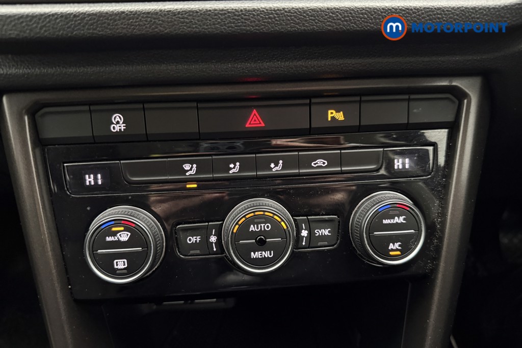 Volkswagen T-Roc SE Manual Diesel SUV - Stock Number (1600950) - 34th supplementary image