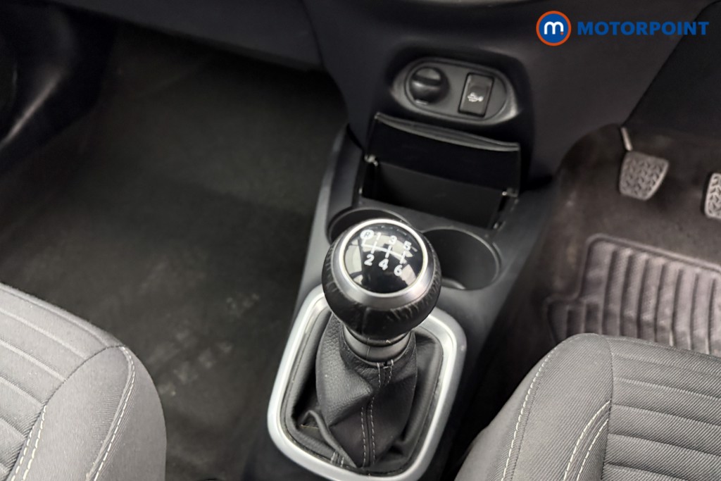 Toyota Yaris Icon Tech Manual Petrol Hatchback - Stock Number (1601176) - 11th supplementary image