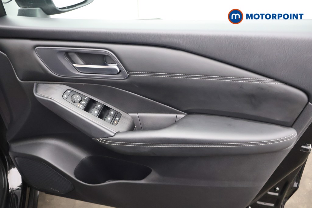 Nissan Qashqai Acenta Premium Manual Petrol SUV - Stock Number (1601335) - 12th supplementary image