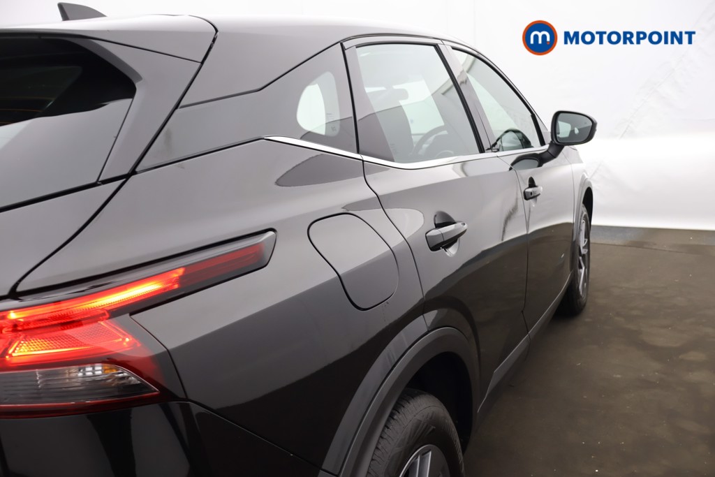 Nissan Qashqai Acenta Premium Manual Petrol SUV - Stock Number (1601335) - 22nd supplementary image