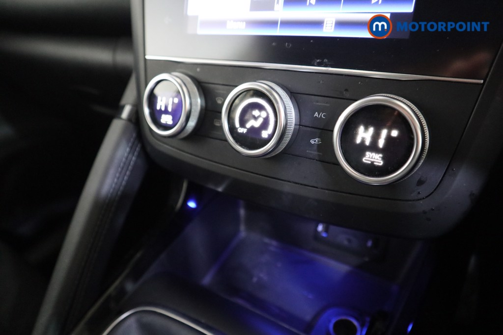 Renault Kadjar Iconic Manual Petrol SUV - Stock Number (1601649) - 8th supplementary image