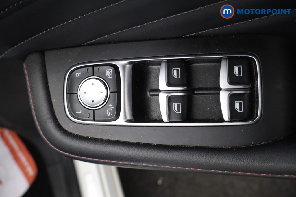 Mg Motor Uk HS Exclusive Automatic Petrol Plug-In Hybrid SUV - Stock Number (1602004) - 10th supplementary image