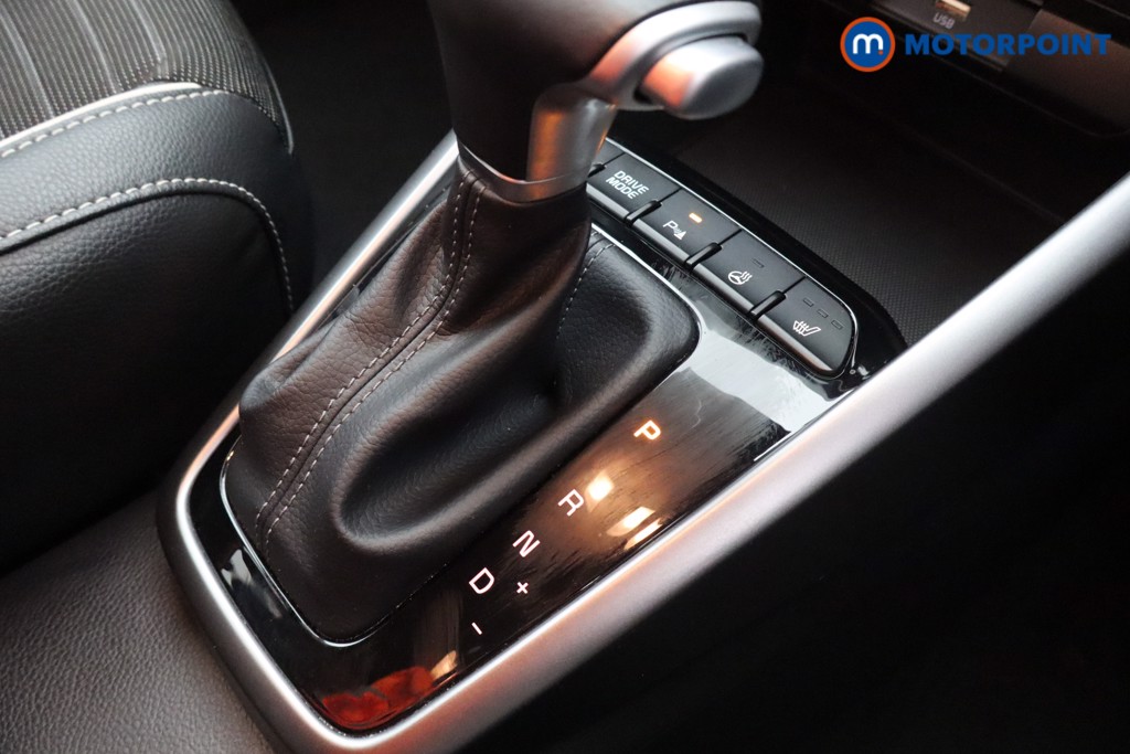 KIA Stonic Gt-Line S Automatic Petrol SUV - Stock Number (1602352) - 9th supplementary image