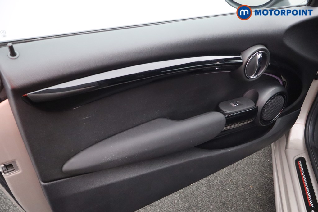 Mini Hatchback Cooper S Sport Automatic Petrol Hatchback - Stock Number (1602690) - 15th supplementary image