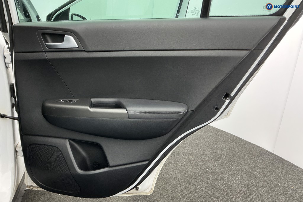 KIA Sportage 2 Manual Petrol SUV - Stock Number (1603204) - 30th supplementary image