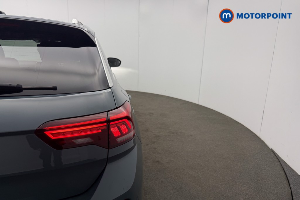 Volkswagen T-Roc R-Line Automatic Diesel SUV - Stock Number (1603423) - 11th supplementary image