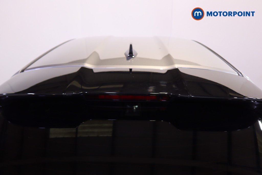 Nissan Juke N-Connecta Manual Petrol SUV - Stock Number (1603534) - 28th supplementary image