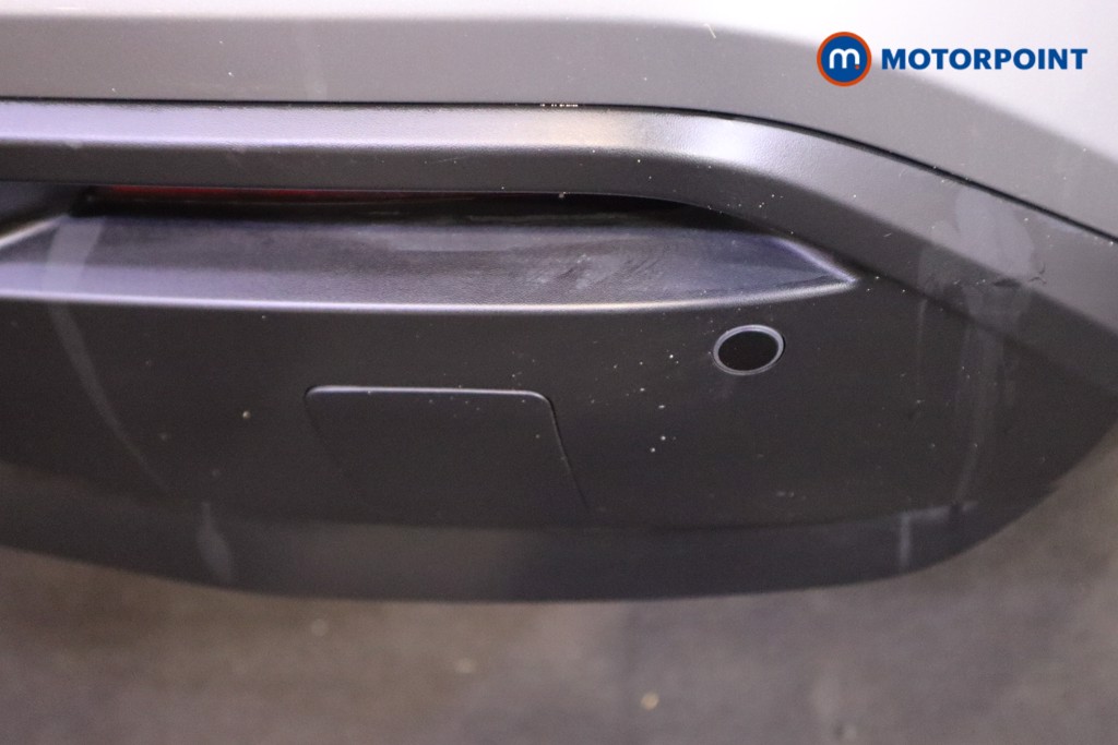 Nissan Juke N-Connecta Manual Petrol SUV - Stock Number (1603534) - 30th supplementary image