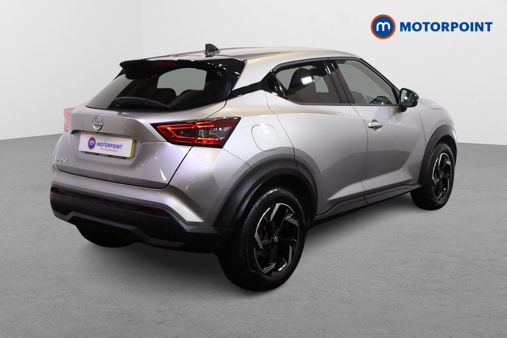 Nissan Juke N-Connecta Manual Petrol SUV - Stock Number (1603534) - Drivers side rear corner
