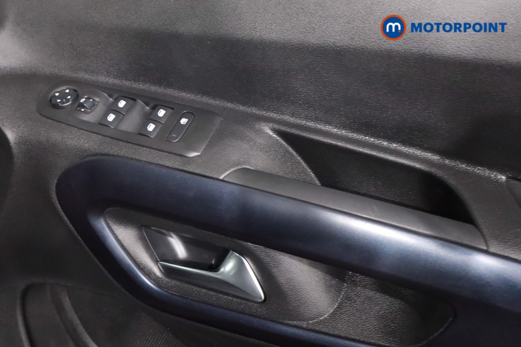 Peugeot Rifter Allure Manual Diesel People Carrier - Stock Number (1604151) - 23rd supplementary image