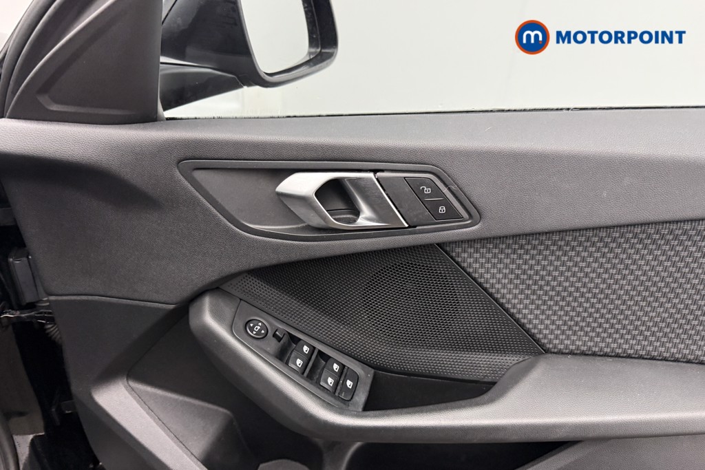 BMW 1 Series SE Automatic Diesel Hatchback - Stock Number (1604180) - 19th supplementary image